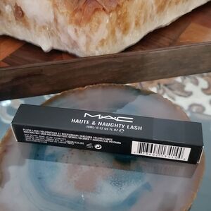 New!● M.A.C Haute & Naughty Lash Mascara .32oz (BLACK)